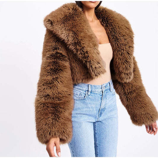 Brauner Kunstpelzmantel